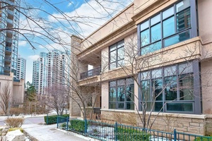 Tridel Built Prestigious Grand Triomphe 2, Executive 2 Storey Rare Townhouse At Yonge amp ; Finch.