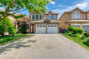 This bright and welcoming 4 bedroom, 3 bath detached home is located at the border of Brampton and Caledon in sought after Snelgrove.