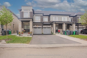 Welcome to this bright and spacious 1 bedroom plus den basement apartment located in the desirable Northwest Brampton community !