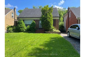 Exceptional opportunity in one of North Yorks most sought after neighborhoods.