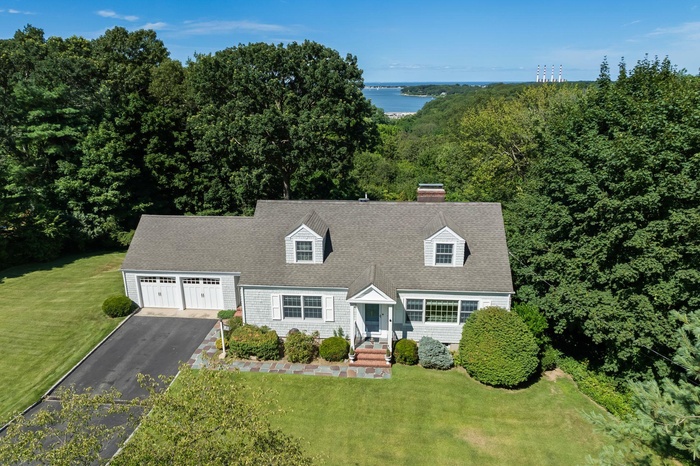Pristine Home W/ Spectacular Views