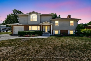 Welcome to 19 Crosby Drive !