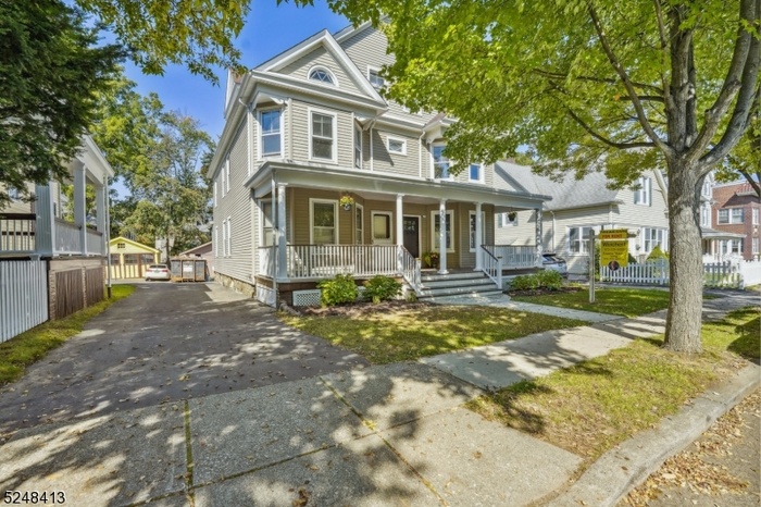 Side View with Sidewalk