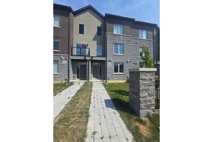 This Clean, Newly Built 3 1 Bdrm, 4 Bath Freehold Townhome Offers 2240 Sqft Of Stylish Living W A Main Flr Bdrm W Ensuite, Double Car Garage, Stainless Steel Appliances, ...