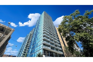 Welcome to large 1 Bedroom Den condo unit with 1 parking and 1 locker.