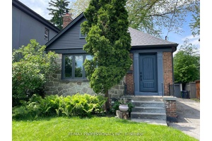 Turn key Kingsway living !