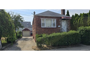 Golden opportunity to build your own custom home or great rental investment opportunity.