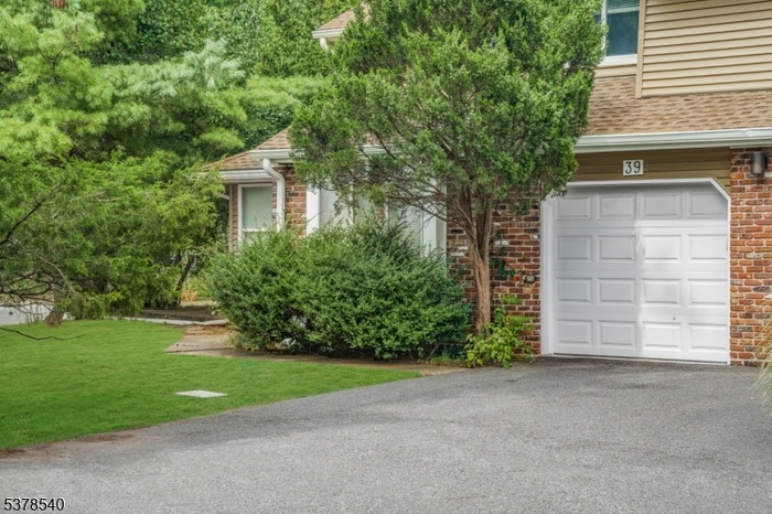 Front of Home (2 of 3)