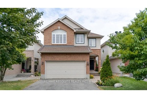 Welcome to 118 Spiritwood, a beautifully maintained Tamarack Bridgewater model in the heart of Bridlewood, Kanata.