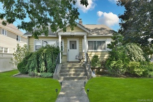 Welcome To 2355 Mitchell Place !