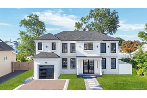 Grand Colonial Estate A True Masterpiece !