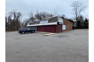 A single story free standing professional commercial building containing 4100 sq.