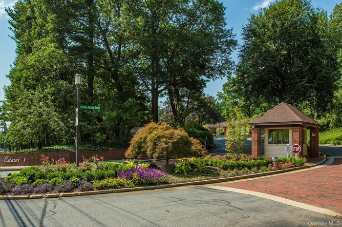 Front Gated Entracne with Security 24 Hrs.