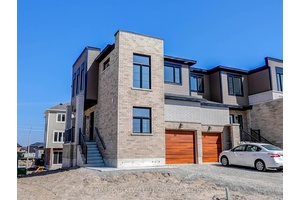 Absolutely Gorgeous 3 Bedroom Corner Lot Townhome Built By Pratt Homes In The Heart Of Barrie.