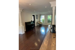Fabulous location, upper level with 4 bedrooms detached house at Mccowan amp ; Hwy 7.