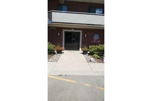 703 at 75 Huxley is a Hidden Gem with Stunning Views Fully Renovated One Bedroom Centralized in a Heart of London, Ontario.