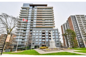 Absolutely stunning 1 Den suite offering approximately 645 sq.