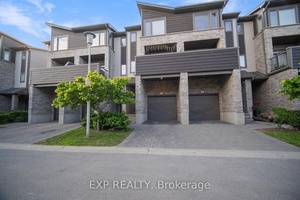 Welcome to 1960 Dalmagarry Road, Unit 162 a stylish 3 bedroom, 3.