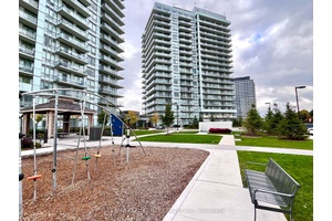 Large Floor Plans 655 sq ft Luxury Condos Located in The Heart Of Erin Mills !