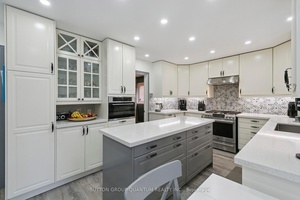Nestled in a super quiet and well established neighborhood, this exquisite two storey all brick detached home represents an excellent price for a perfect blend of elegance and functionality on ...