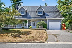 Cheerful, charming and comfy on Cedartree Lane.
