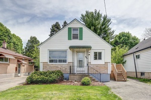 Granny Suite ! Versatile Home with Mortgage Helper Suite and Income Potential !