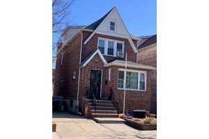 , Beautiful Brick Det house 2 family In Whitestone 4 Bedrooms2 1 2Bath Wood Floor Attic Fully Finished for Playroom or Storage, Full Finish Basement with Separate Entrance.