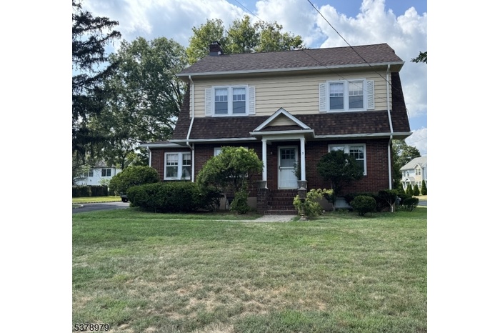 3 James Place