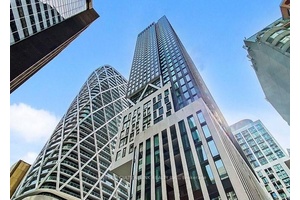Modern 1 Bedroom Den suite in the sought after alley condos !