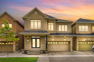 LEGAL BASEMENT APARTMENT Welcome to this beautifully upgraded 5 2 bedroom detached home, perfectly situated in the sought after community of Northwest Brampton.
