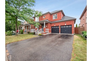 Welcome to 236 St Urbain Dr An Incredible 4 Bedroom Beauty in the Heart of Vellore Village, Vaughans Most Sought After Community !
