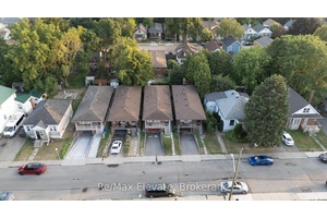 This charming detached bungalow offers hardwood flooring throughout, 3 4 bedrooms, 4 bathrooms, and a convenient separate entrance, providing ample space and flexibility for extended families, rental income, or multi ...