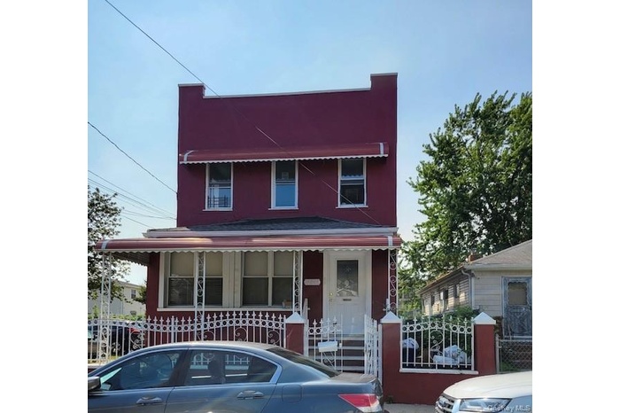 View of front of home with covered porch
