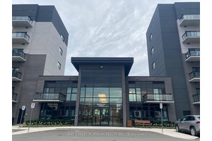 STUNNING SUPER CLEAN AND VERY WELL KEPT 1 BED ROOM UNIT FACING DUNDAS IN THE HIGH DEMAND AREA OF OAKVILLE, CLOSE TO ALL AMENITIES SUCH AS PLAZA, HOSPITAL, WALMART, SCHOOLS ...