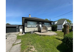 Discover your new home in this spacious 3 bedroom, 1 bathroom main floor apartment, featuring approximately 1, 200 sq ft of comfortable living space.
