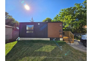 Complete privacy, ! ! 4 bedroom, 4 bathroom, one parking, brand new, never lived in, stainless steel appliances, pot lights and laminate thru out, open concept, lots of windows, quiet ...