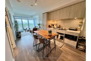 Welcome to this bright and modern 1 Media suite 636 sqft at Westport Condos by Edenshaw.