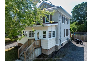 Welcome to 40 Elm St in beautiful Gananoque where you will find this beautifully renovated 3 bedroom, 2 bathroom home that perfectly blends modern design with everyday comfort.
