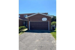 Great Location And Newly Renovated Two Storey With Large 4 1 Bedrooms Two Of Them Are Ensuit And 5 Washrooms For Rent.