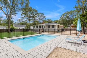 Escape to Mattituck ! This beautiful home is North Fork getaway personified !