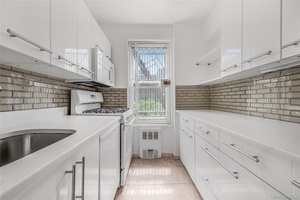 Nestled on a picturesque tree lined street, The Euclid is an exclusive, well maintained boutique cooperative in a prime Forest Hills location.