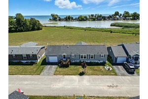 Discover effortless lakeside living on Lake Erie !