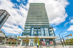 Discover luxury living in this stunning Penthouse Corner Suite on the 22nd floor of Limelight Condo in Mississauga.