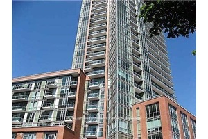 Live A Cosmopolitan Lifestyle At Vu Condominiums.