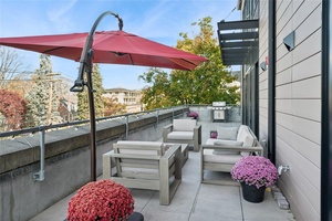 Discover The Printhouse Lofts, a boutique luxury condo at 50 Chestnut Street, Unit 1 in Dobbs Ferry Westchester s best kept secret !
