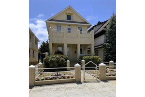 Nestled on one of the most beautiful tree lined blocks in the exclusive gated community of Seagate, this two family home on Cypress Avenue is a rare find ideal for ...