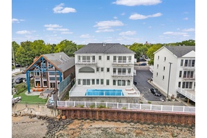 Waterfront Single Family Condo Over 7K SqFt of Modern Living Private In ground Pool This rare single family, stand alone condominium offers over 7, 000 square feet of modern living ...