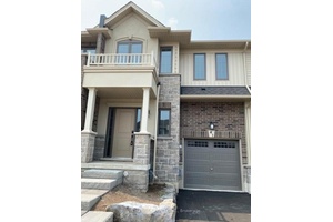 Welcome to 41 Dennis Drive, a beautifully upgraded 3 bedroom, 4 bathroom townhome in the heart of Smithville.
