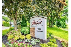 Nestled in Mississauga's picturesque Sawmill Valley, this spectacular sunlit 2 bedroom den, 2 bathroom condominium apartment offers a luxurious retirement living experience.