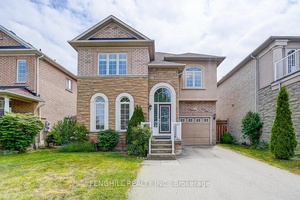 This is it ! Spacious, Well Appointed Family Home In The Heart Of Vaughan's Most Desirable Community.